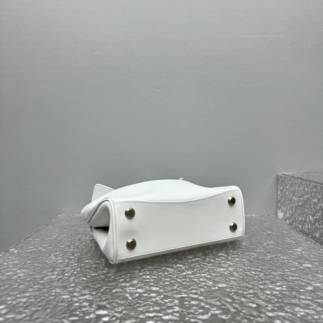 Balenciaga Rodeo Mini Handbag In White - EUR FASHION