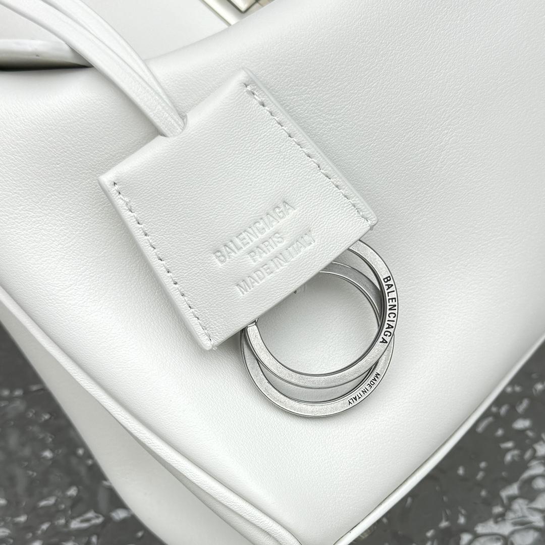 Balenciaga Rodeo Mini Handbag In White - EUR FASHION