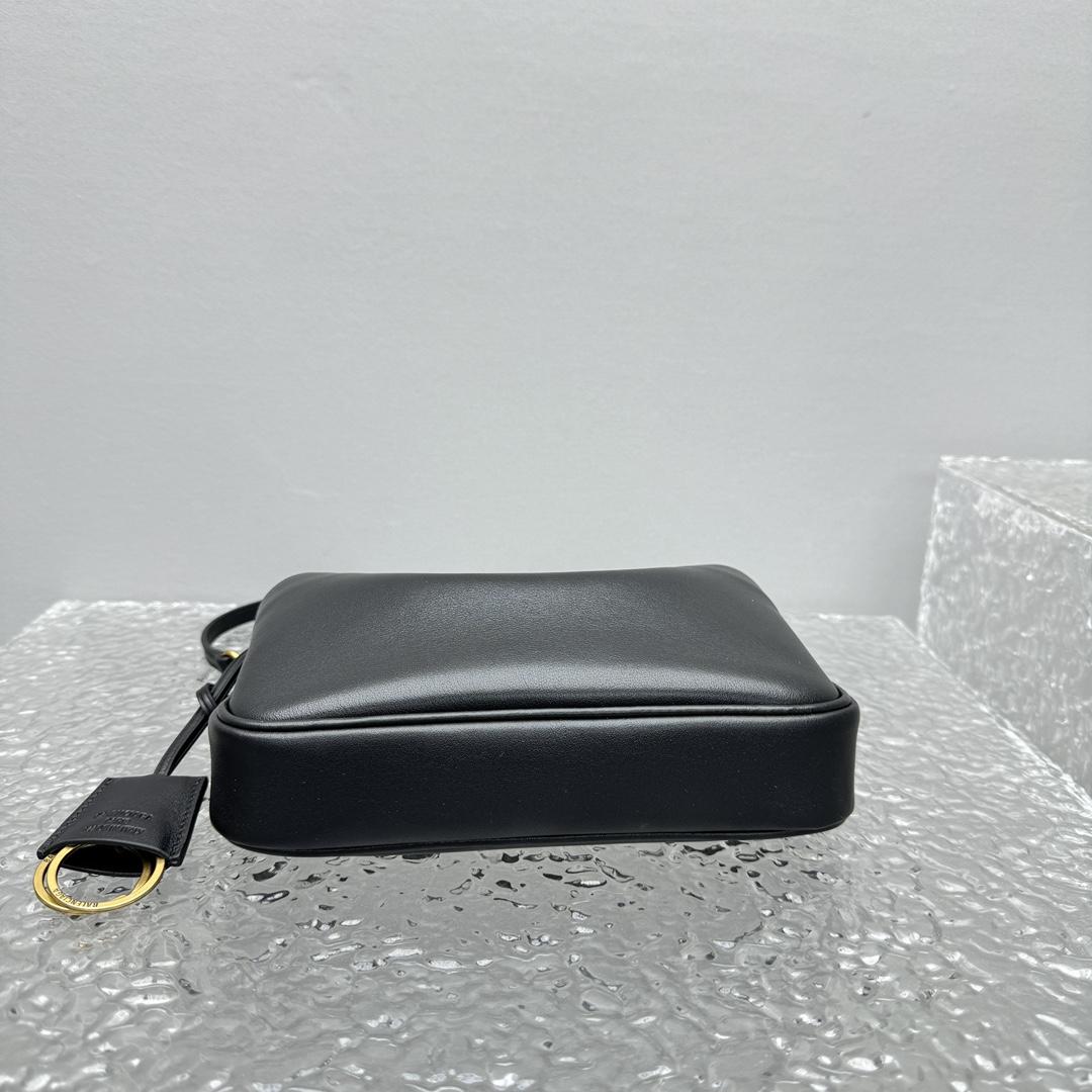 Balenciaga Rodeo Sling Pochette In Black - EUR FASHION