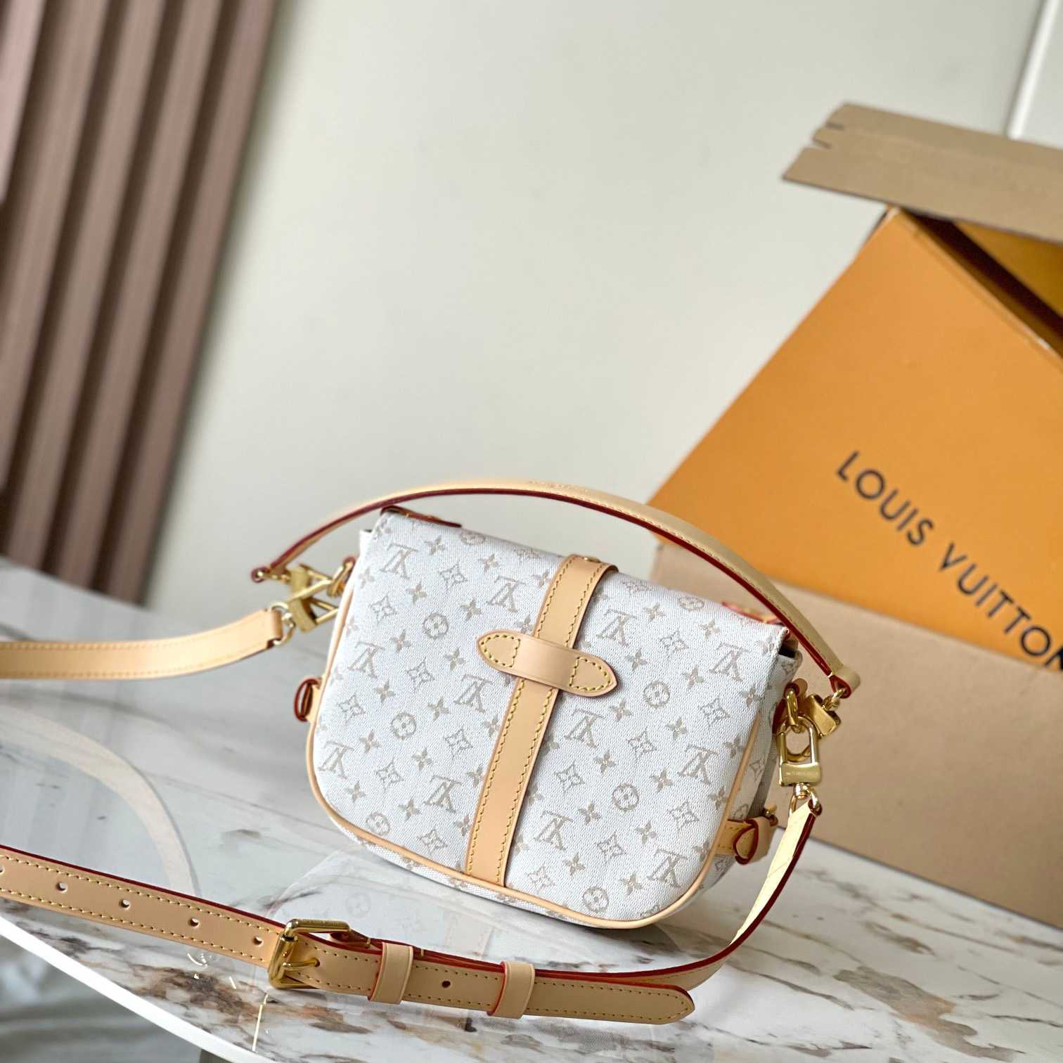 Louis Vuitton Saumur BB     M12327 - EUR FASHION