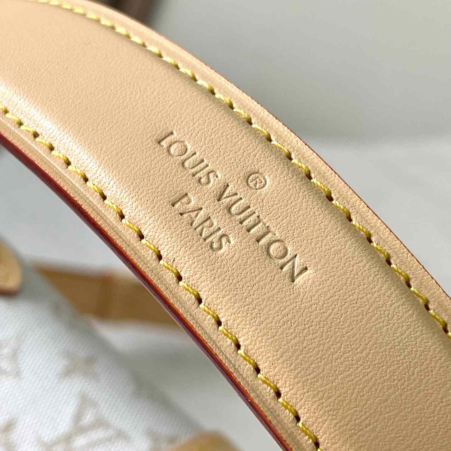 Louis Vuitton Saumur BB     M12327 - EUR FASHION