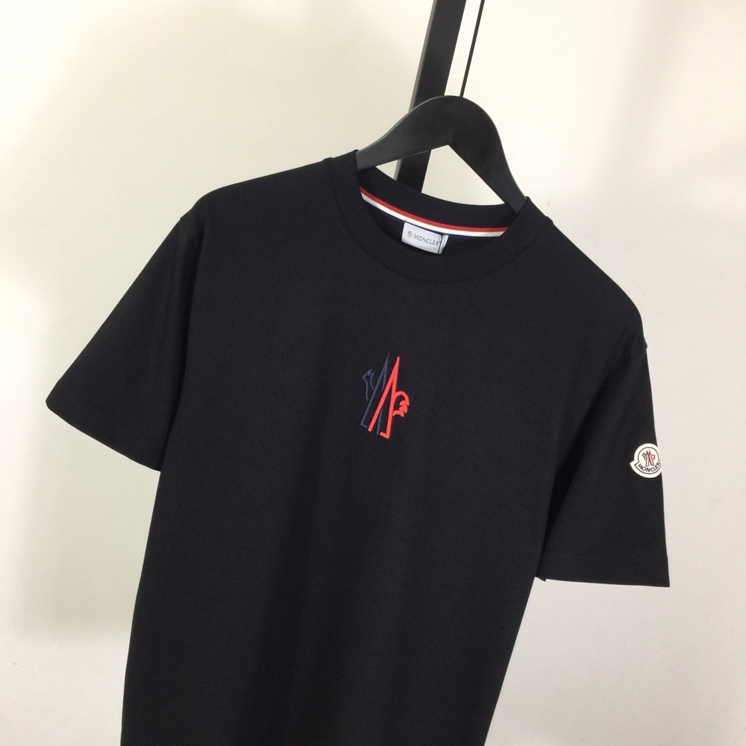 Moncler Logo Cotton T-shirt - EUR FASHION