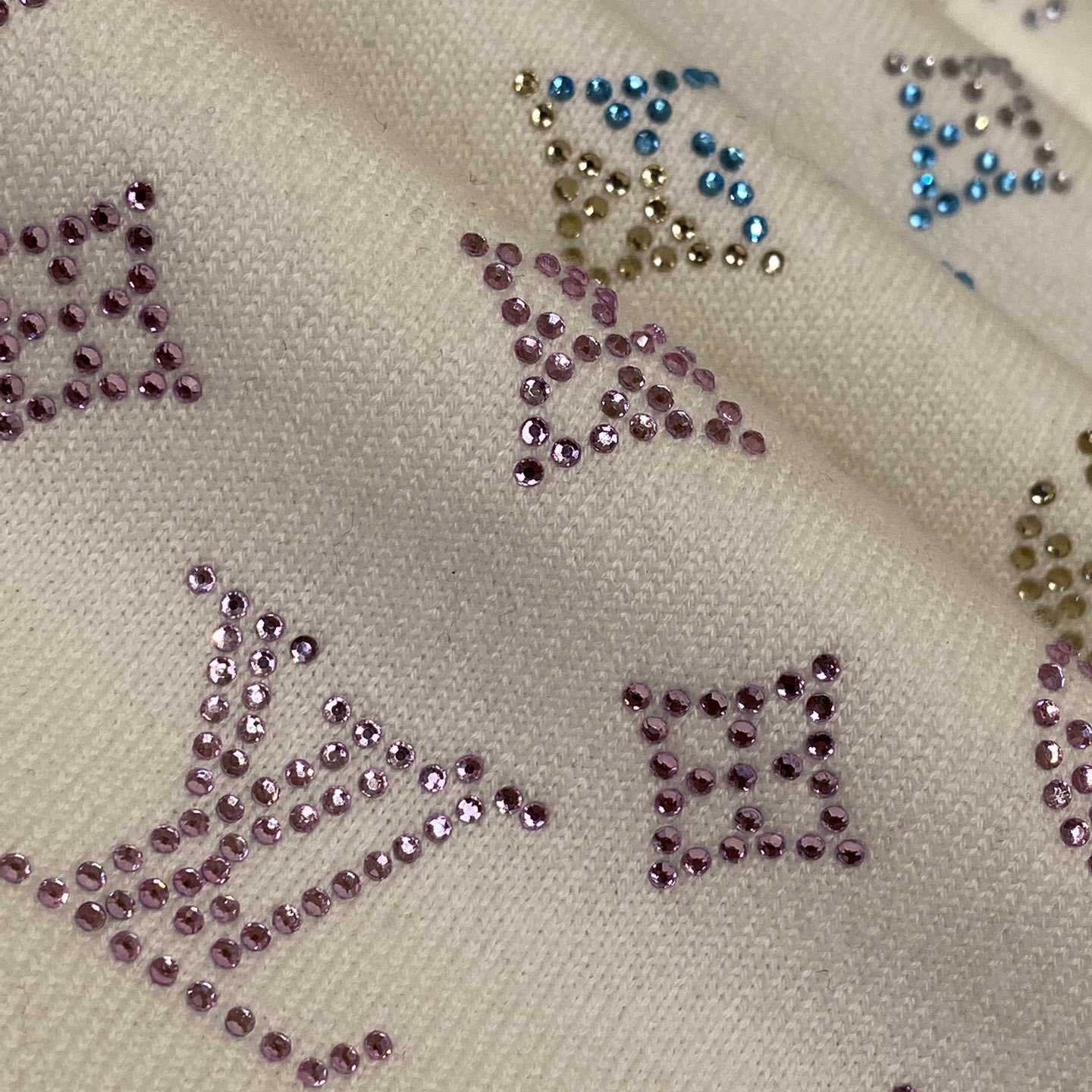 Louis Vuitton Monogram Gradient Embellished Short-Sleeved Crewneck  1AGTLD - EUR FASHION