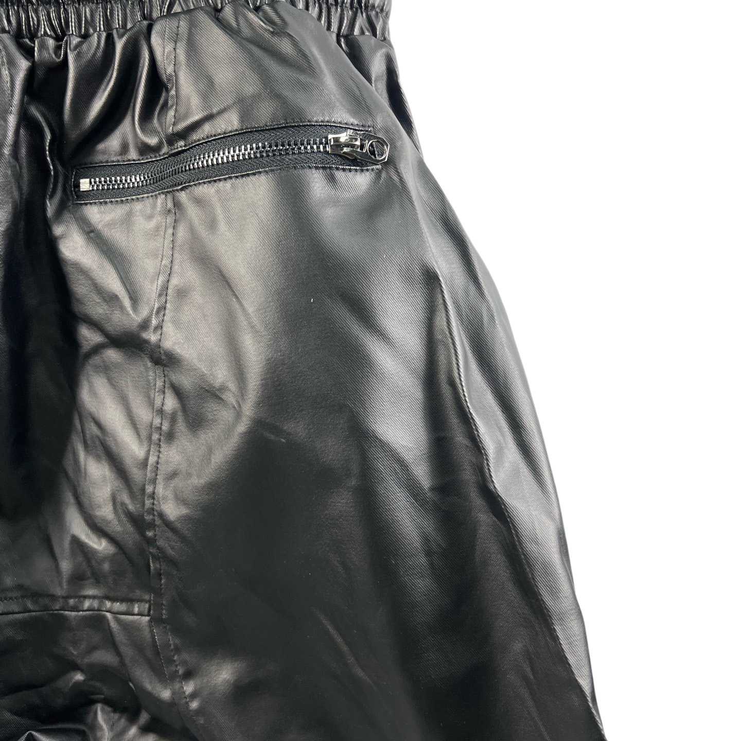 Vujade Brushed Wax Black Coating Corts Cargo Shorts - EUR FASHION