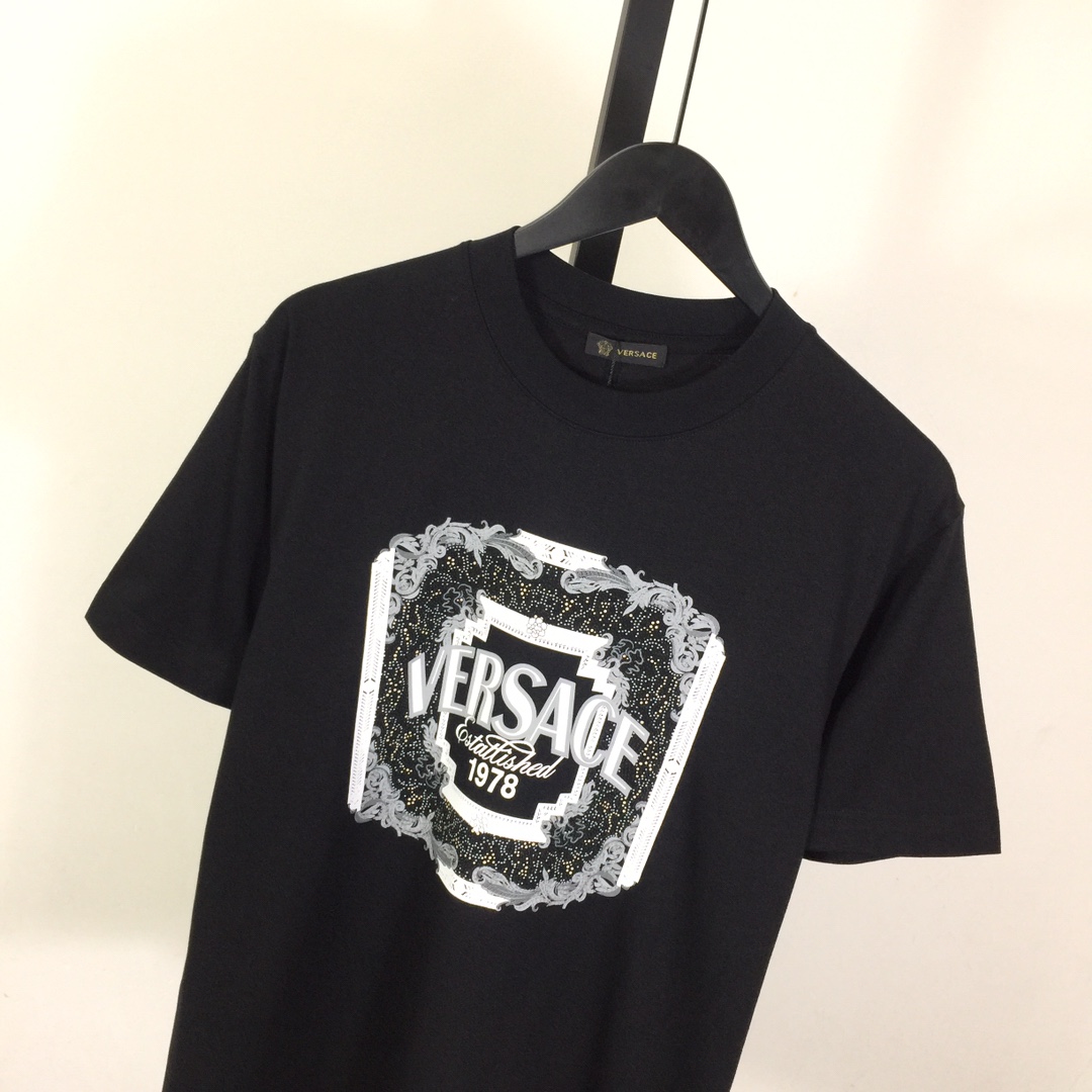 Versace Cotton T-shirt - EUR FASHION