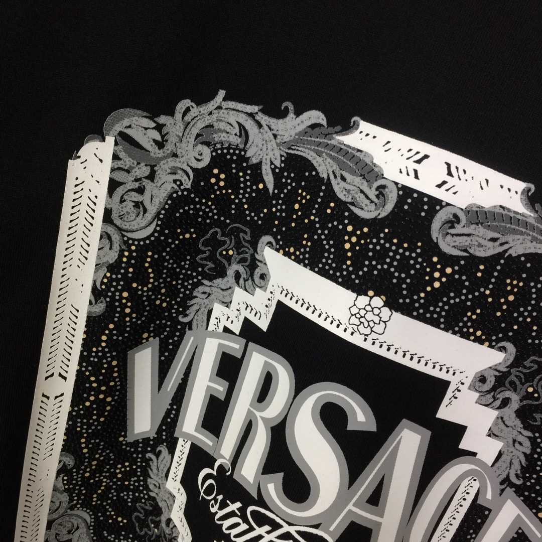 Versace Cotton T-shirt - EUR FASHION