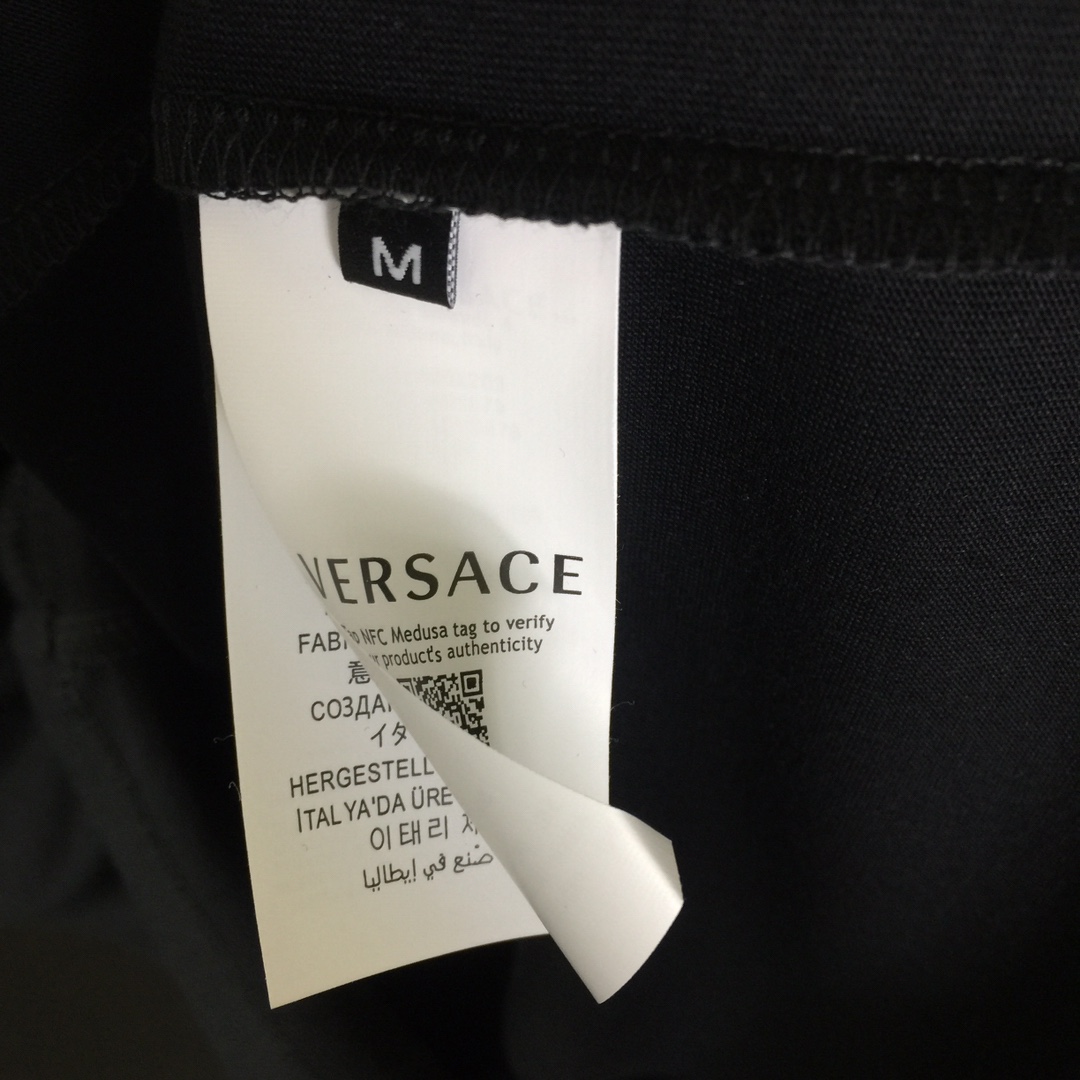 Versace Cotton T-shirt - EUR FASHION