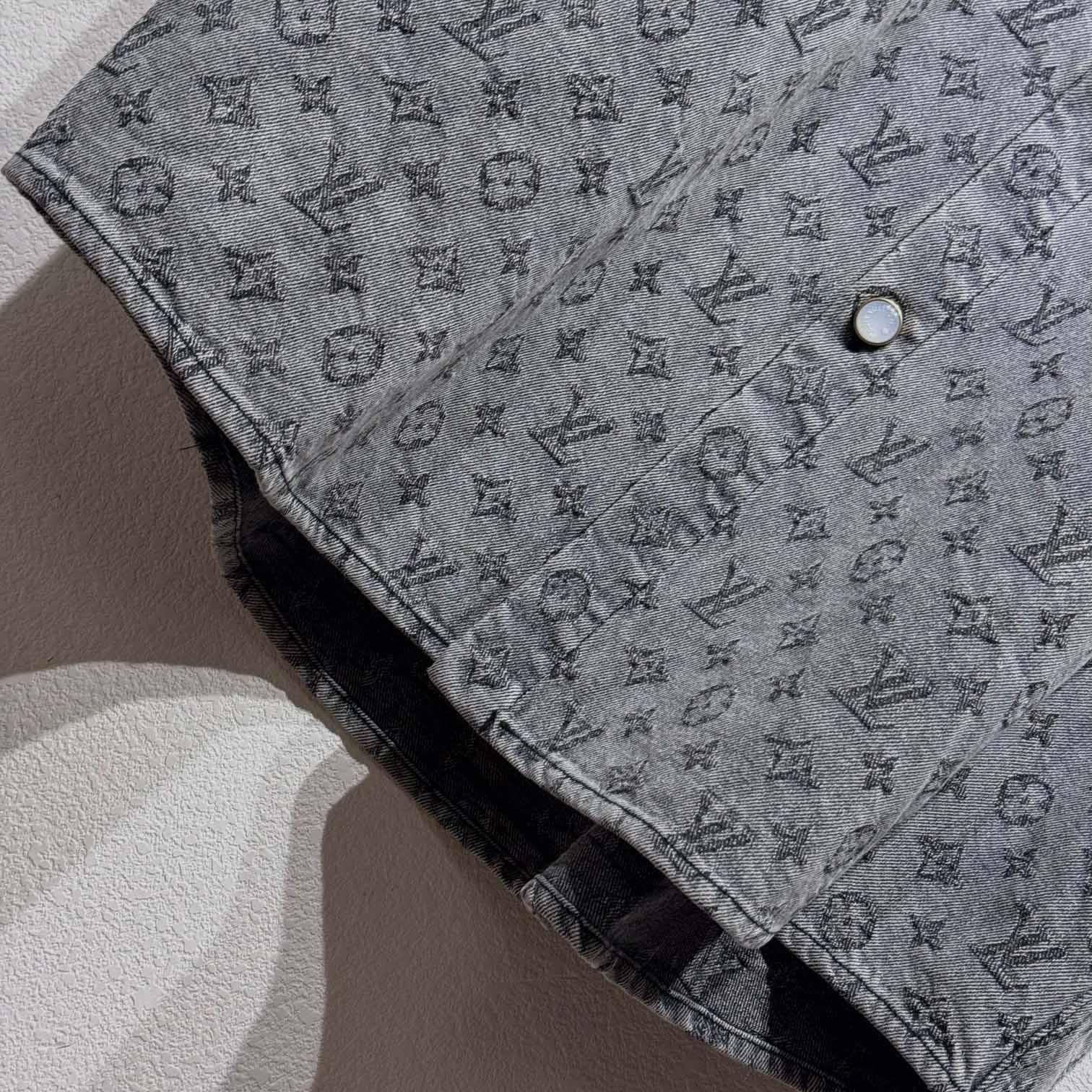 Louis Vuitton Monogram Short-Sleeved Shirt    - EUR FASHION