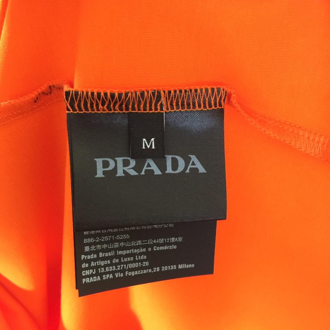Prada Logo T-Shirt - EUR FASHION