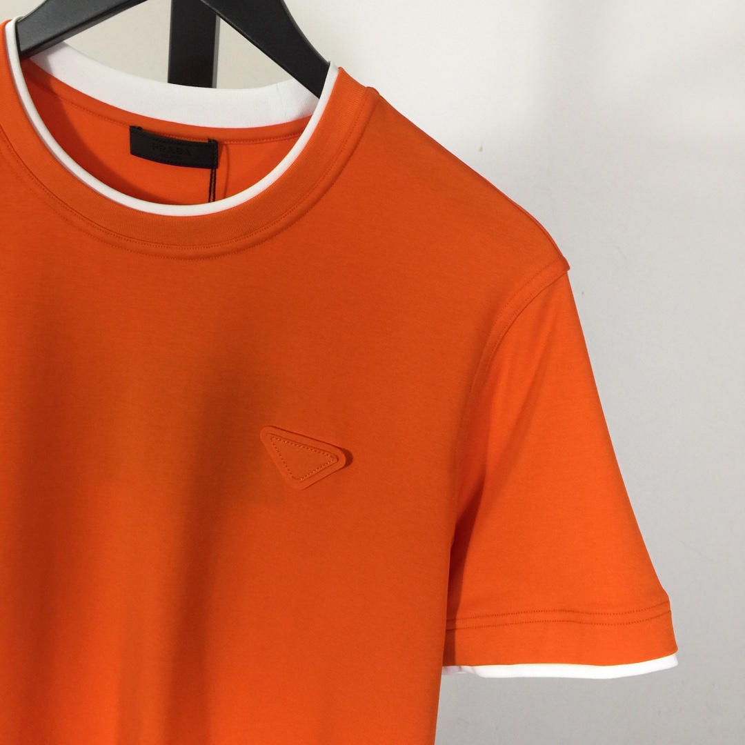Prada Logo T-Shirt - EUR FASHION