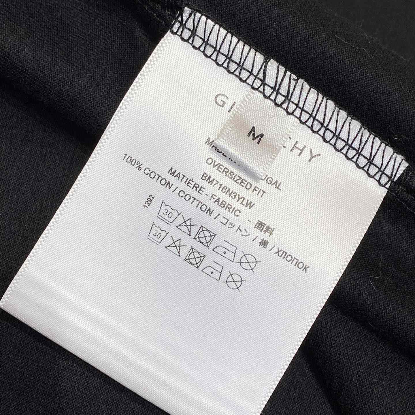 Givenchy T-shirt In Cotton With 4G Braid Print - EUR FASHION