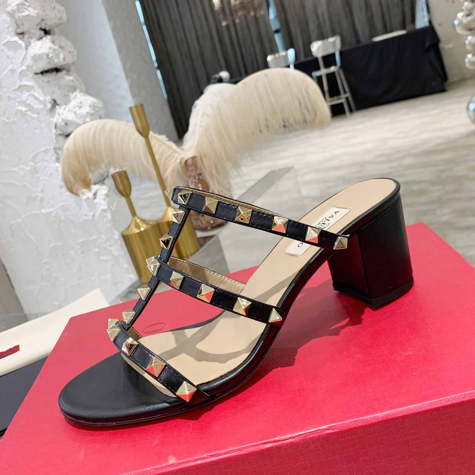Valenti Rockstud Calfskin Leather Slide Sandal  - EUR FASHION