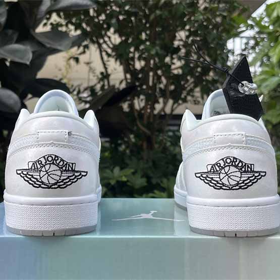  Jordan Air Jordan 1 Low WMNS CNY Sneaker   HF4080-001 - EUR FASHION