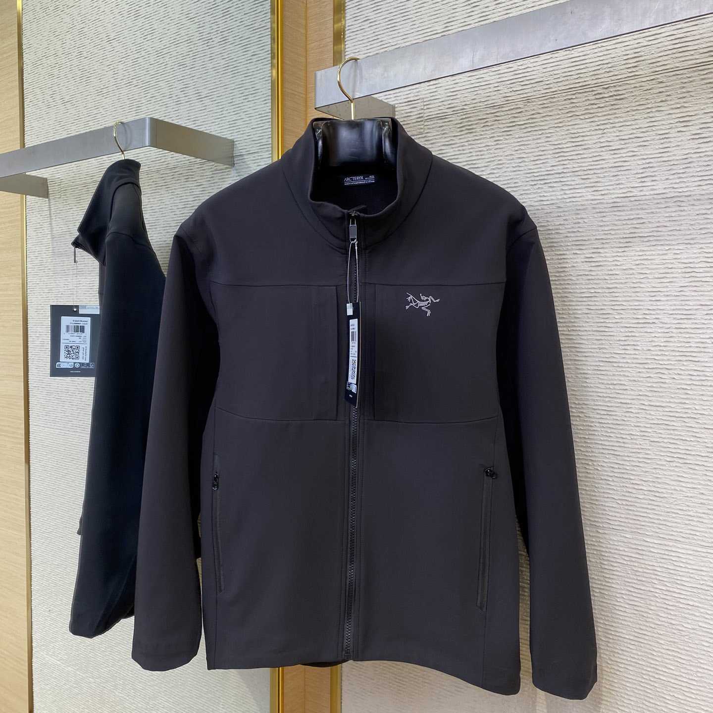 Arc'teryx Jacket - EUR FASHION