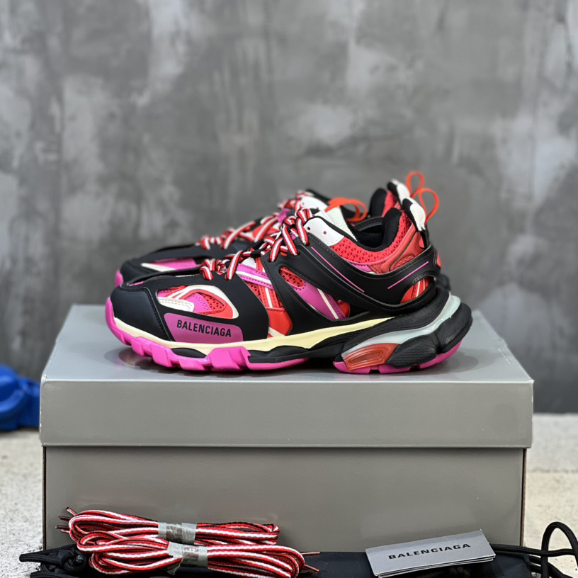 Balenciaga Track Sneaker  - EUR FASHION