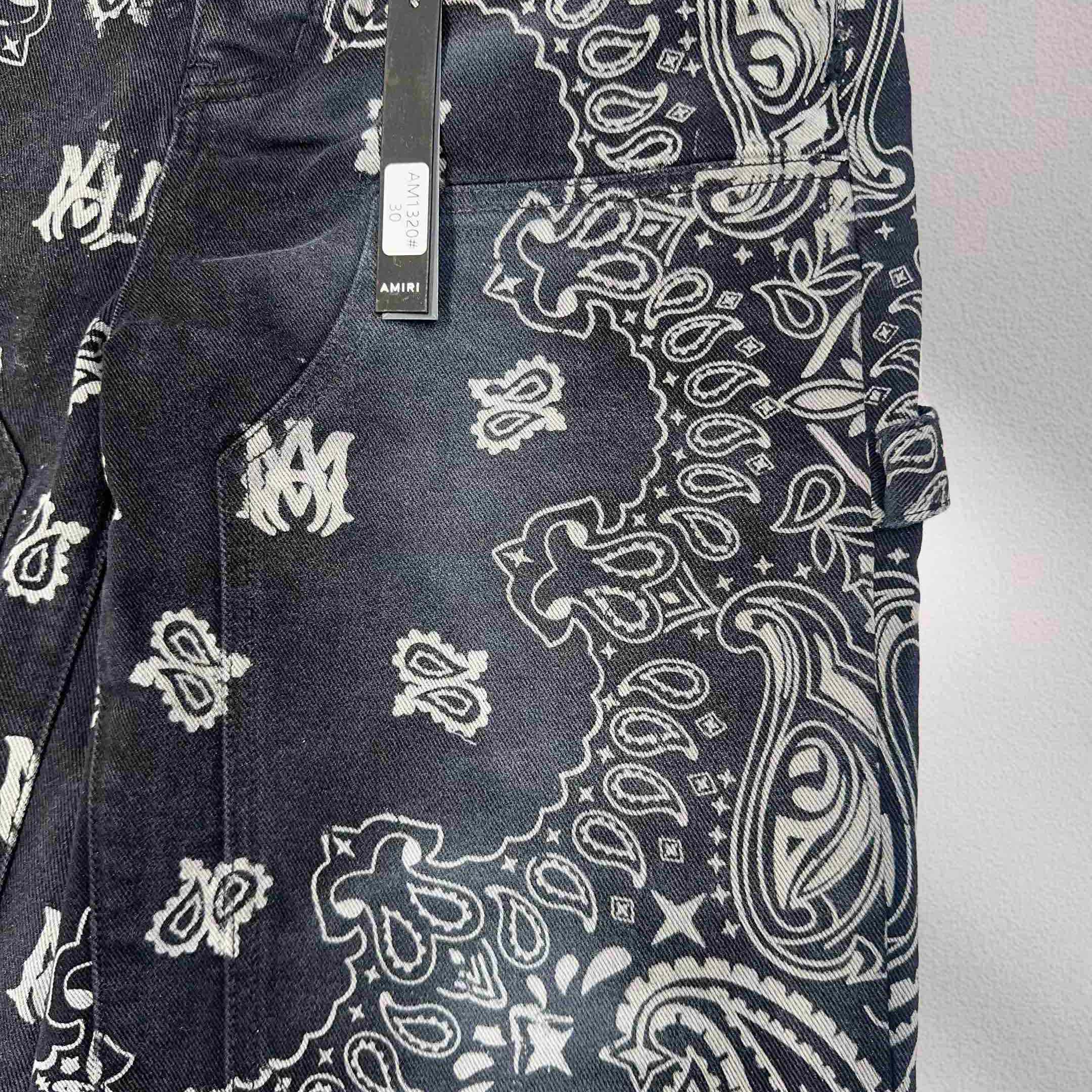 Amiri Jeans    1320 - EUR FASHION