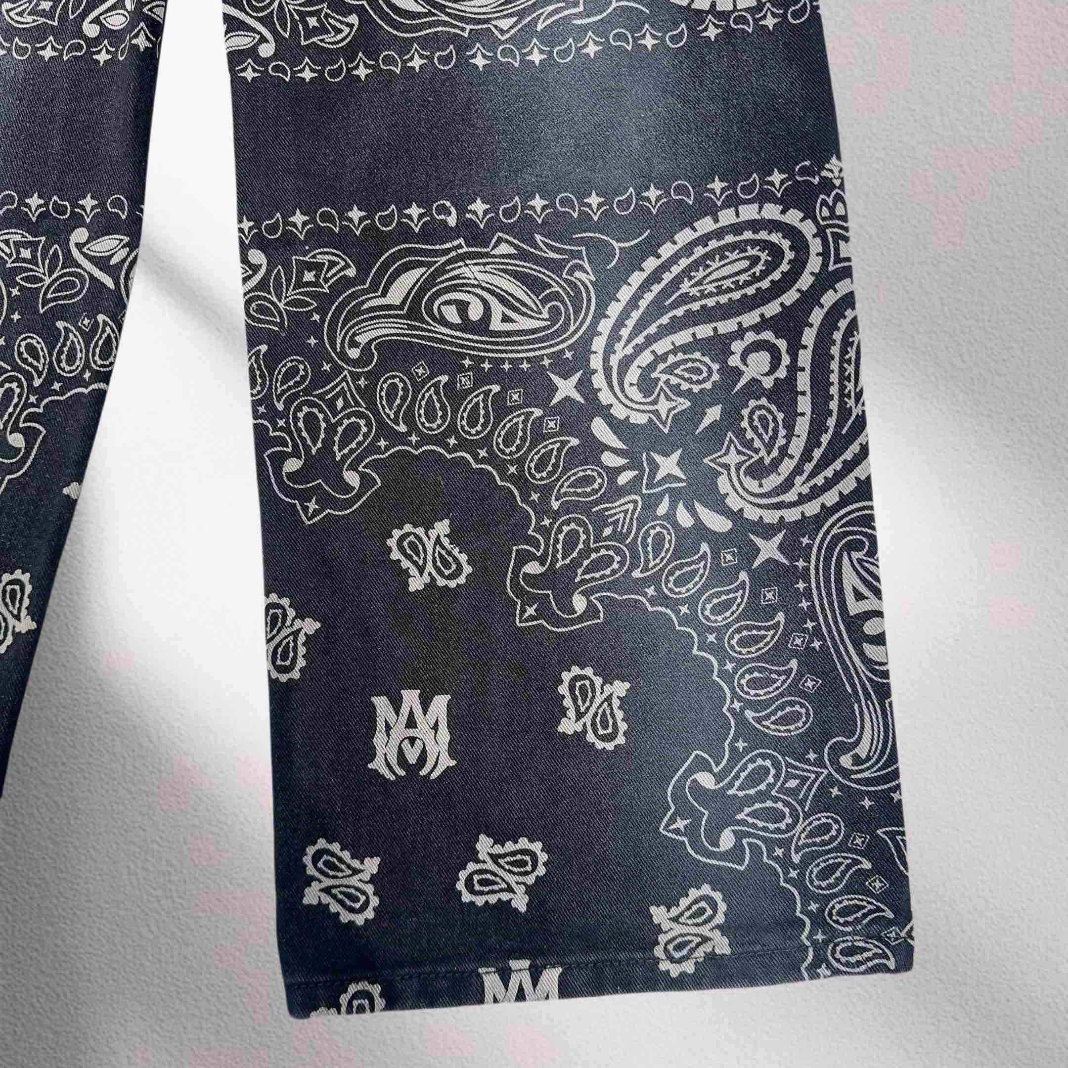 Amiri Jeans    1320 - EUR FASHION