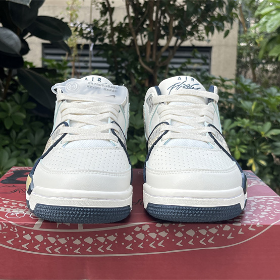 Nike Air Flight 89 Sneaker    FQ8256-001  - EUR FASHION
