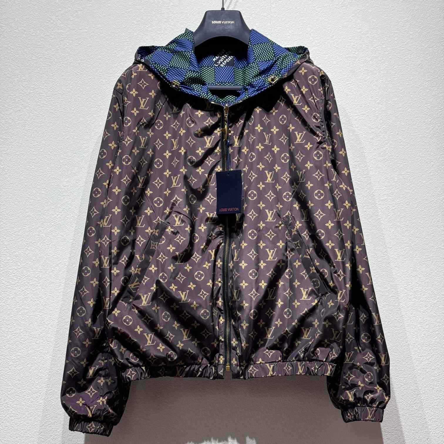 Louis Vuitton Damier Reversible Windbreaker    1AHBIW - EUR FASHION