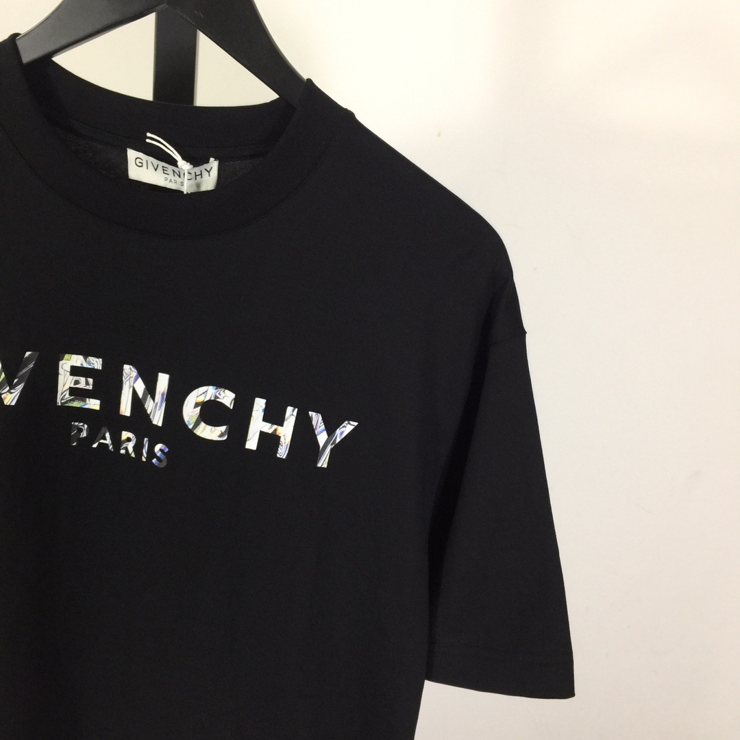 Givenchy Short-sleeved T-shirt In Cotton - EUR FASHION