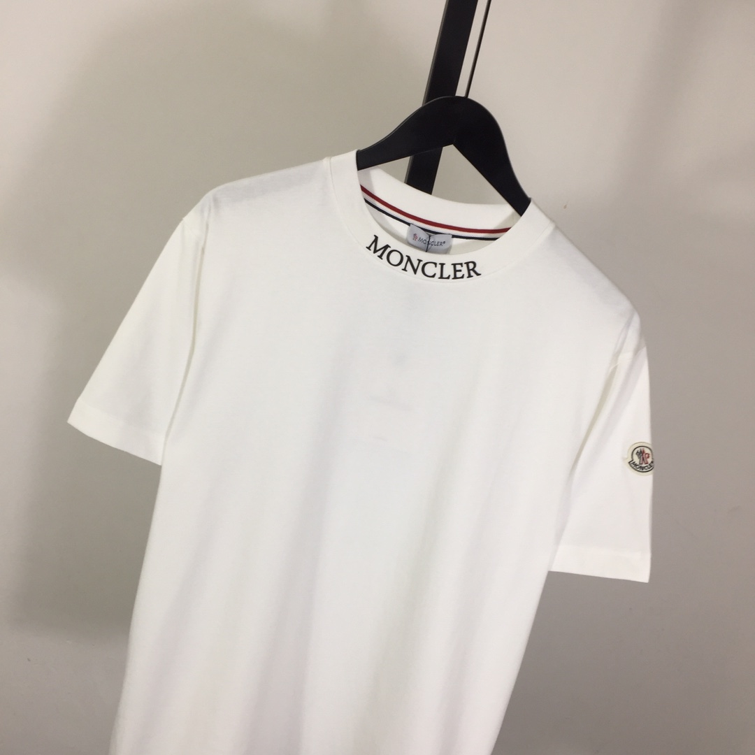Moncler Logo Cotton T-shirt - EUR FASHION