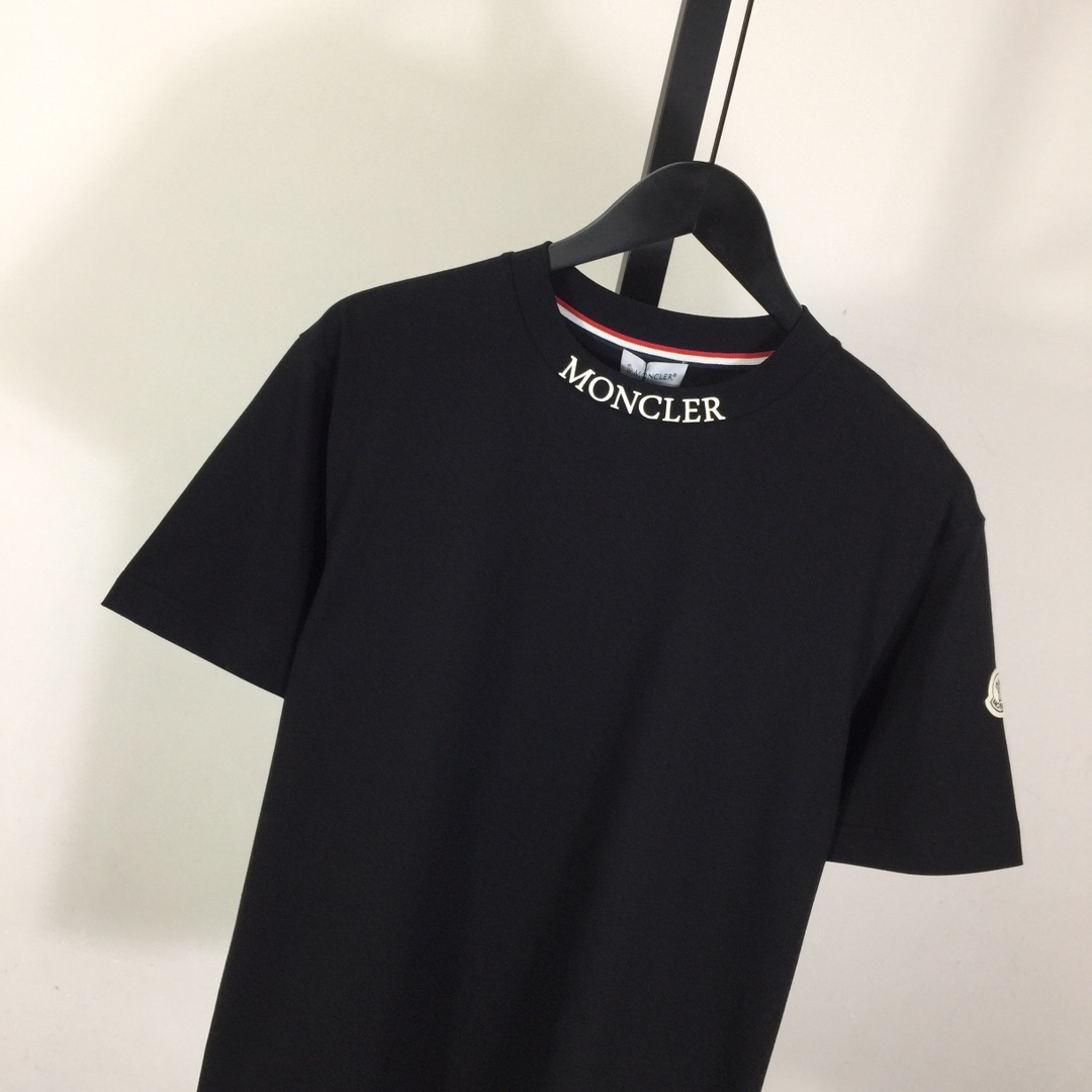 Moncler Logo Cotton T-shirt - EUR FASHION