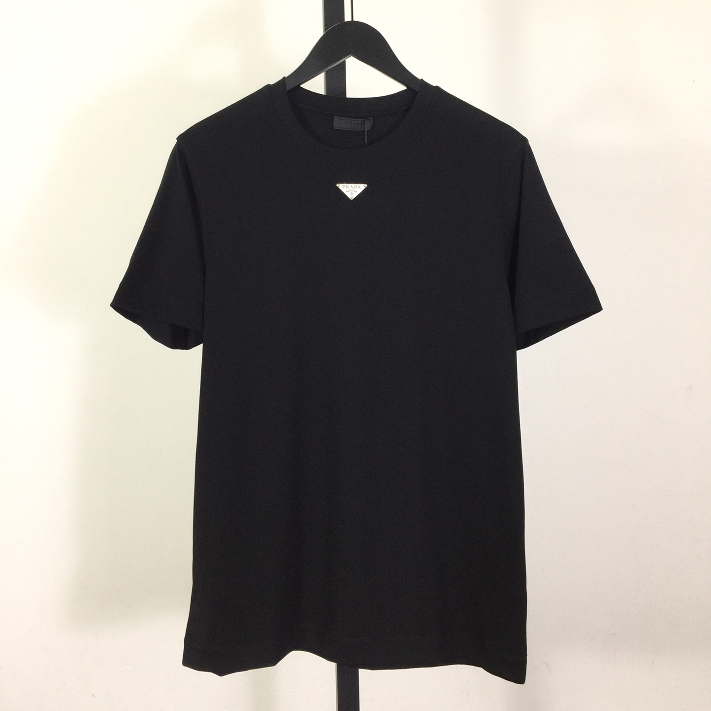 Prada Logo T-Shirt - EUR FASHION