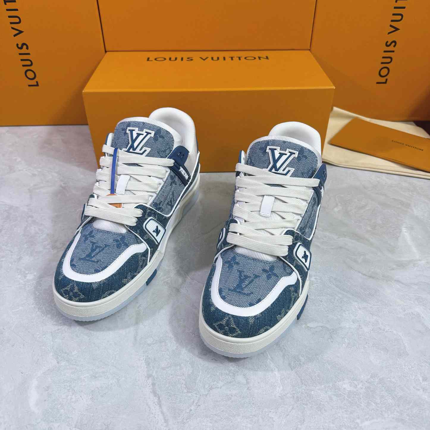 Louis Vuitton LV Trainer Sneaker  1ADHHX - EUR FASHION