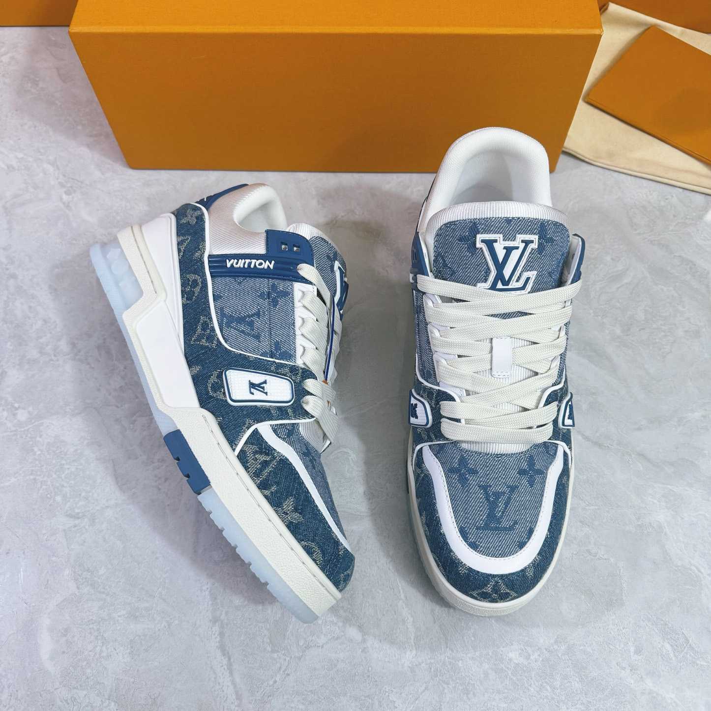 Louis Vuitton LV Trainer Sneaker  1ADHHX - EUR FASHION