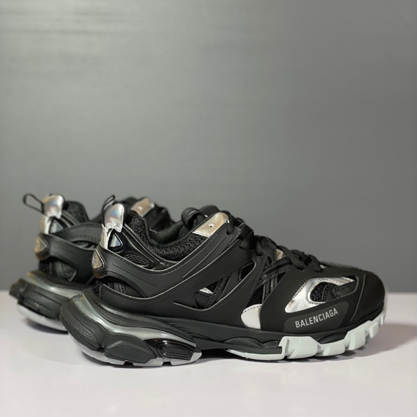 Balenciaga Track Sneaker In Black And Silver Mesh And Nylon - EUR FASHION