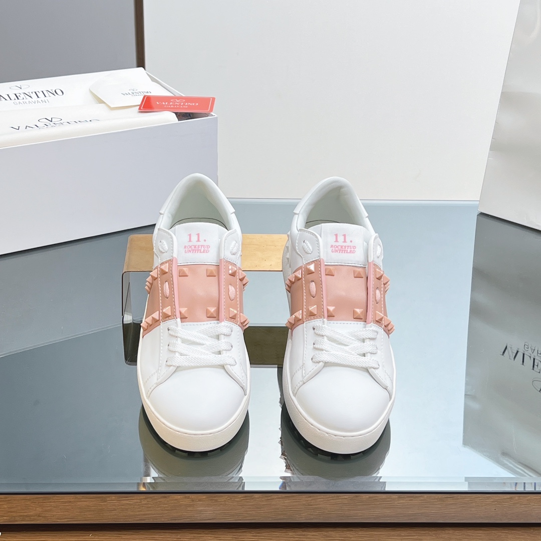 Valenti Rockstud Untitled Sneakers - EUR FASHION