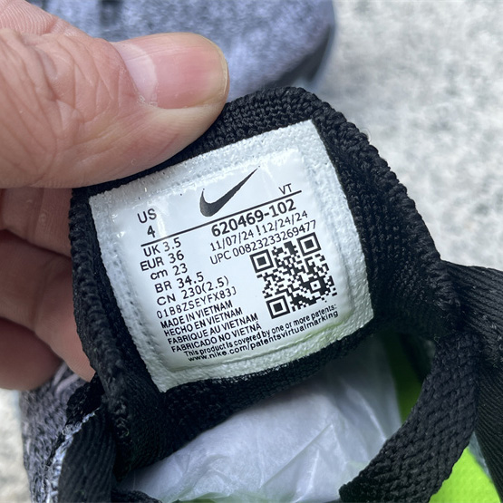 Nike Air Max Flyknit Sneakers      620469-102 - EUR FASHION