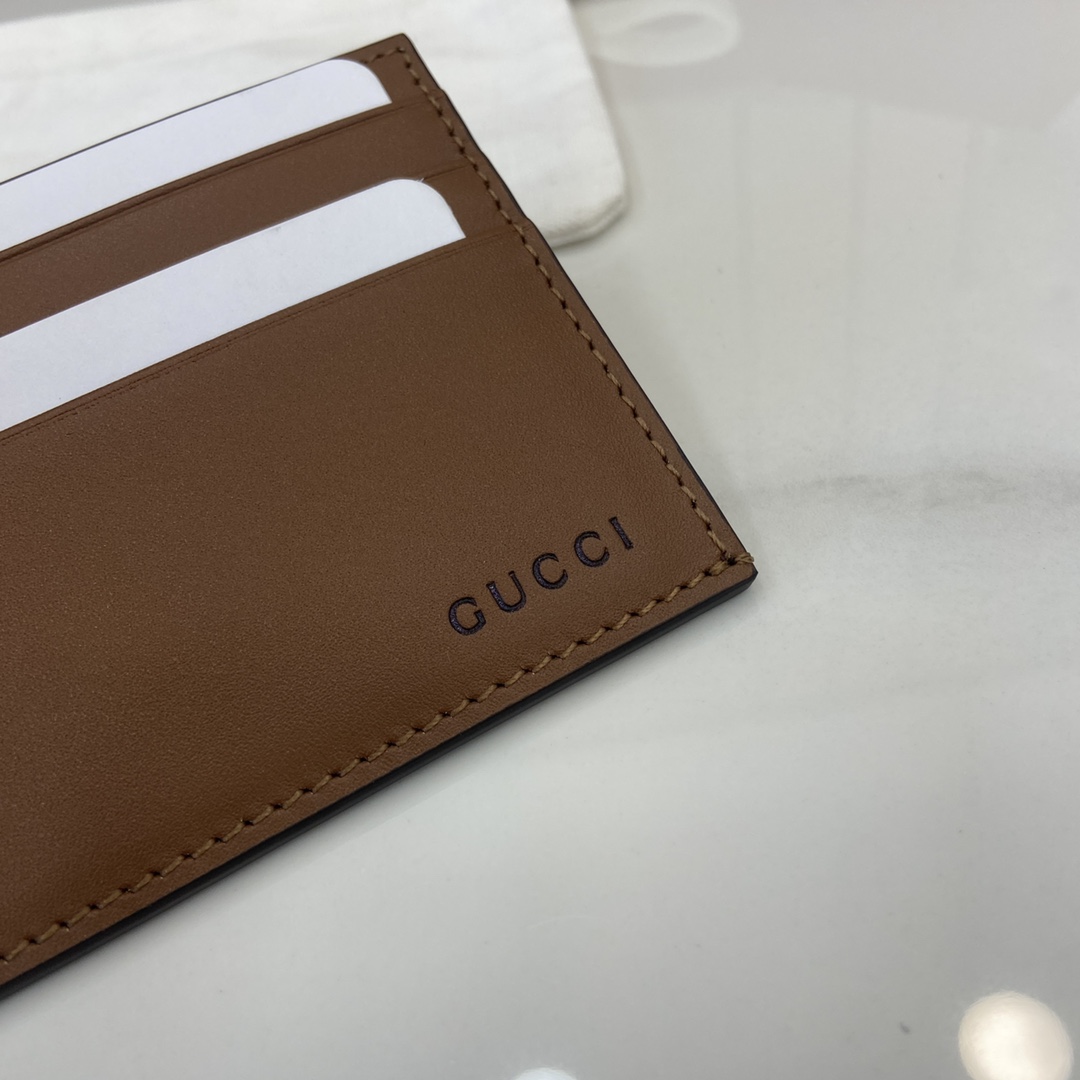 Gucci GG Emblem Embossed Card Case - EUR FASHION