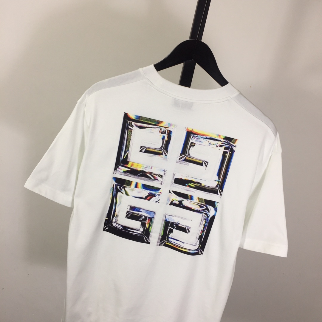 Givenchy Short-sleeved T-shirt In Cotton - EUR FASHION