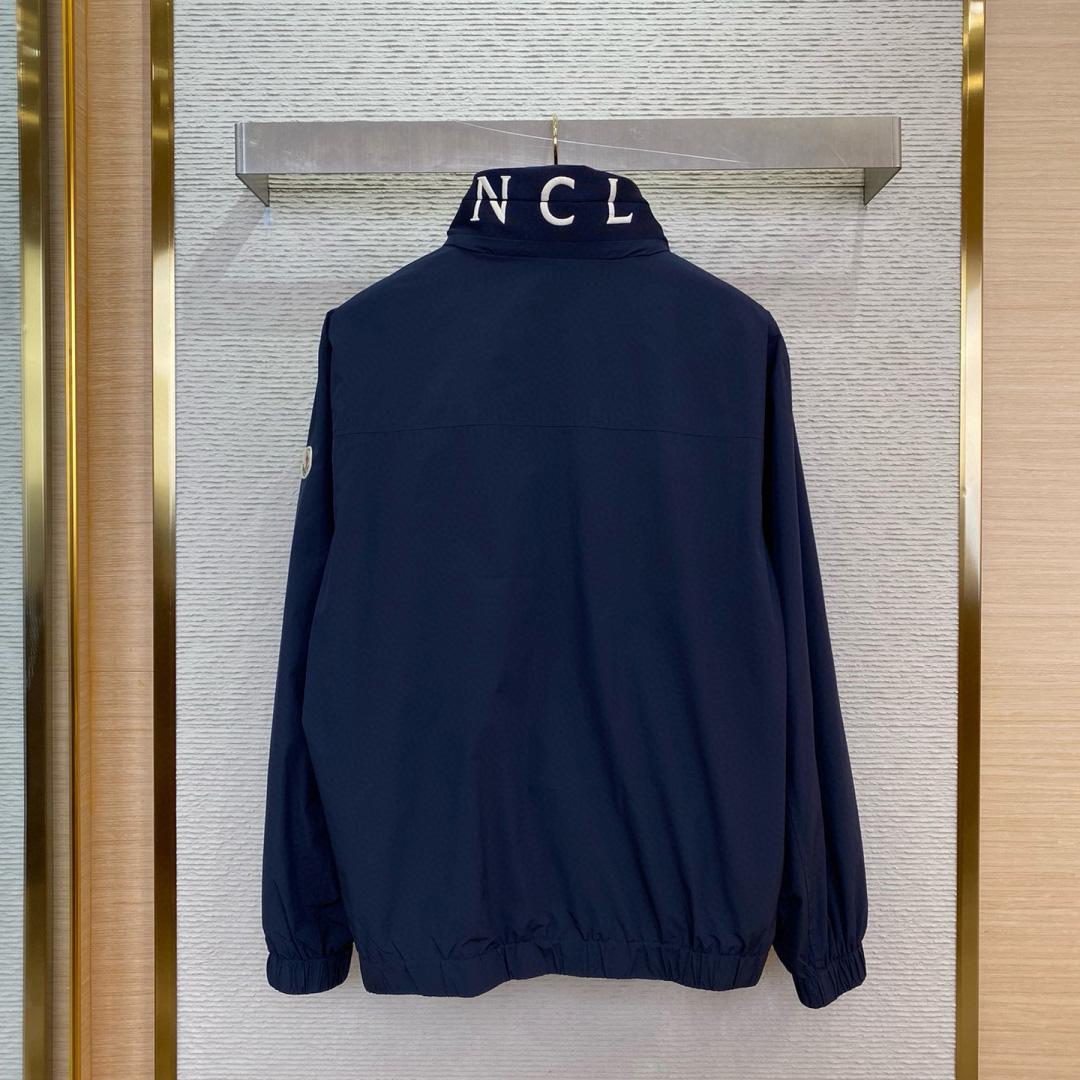 Moncler Logo Patch Zip-Up Jacket - EUR FASHION