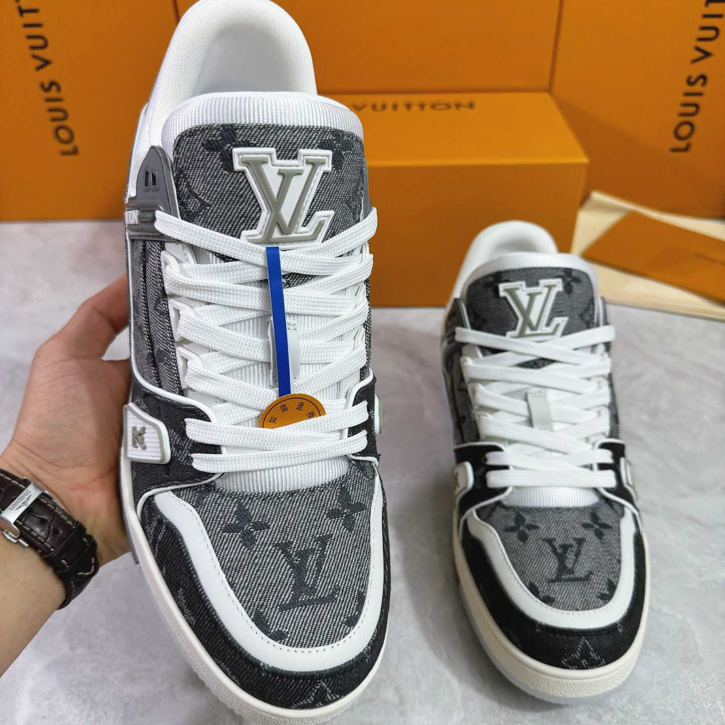 Louis Vuitton LV Trainer Sneaker  1ADHIK - EUR FASHION