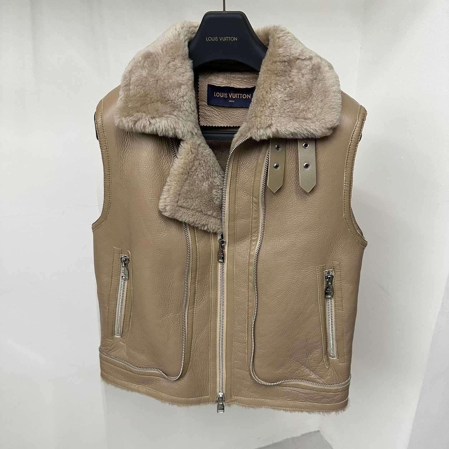 Louis Vuitton  Fur Jacket - EUR FASHION