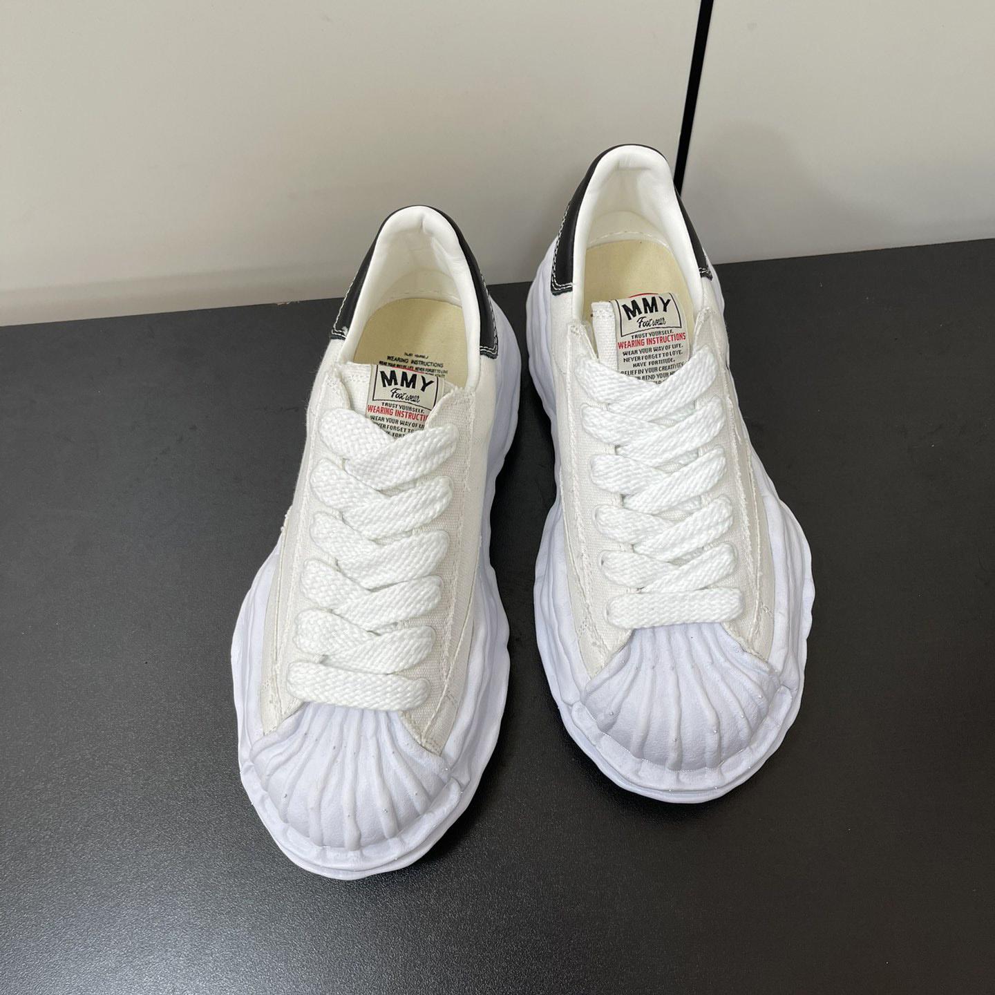 Maison Mihara Yasuhiro OG Sole Canvas Low White Sneakers - EUR FASHION