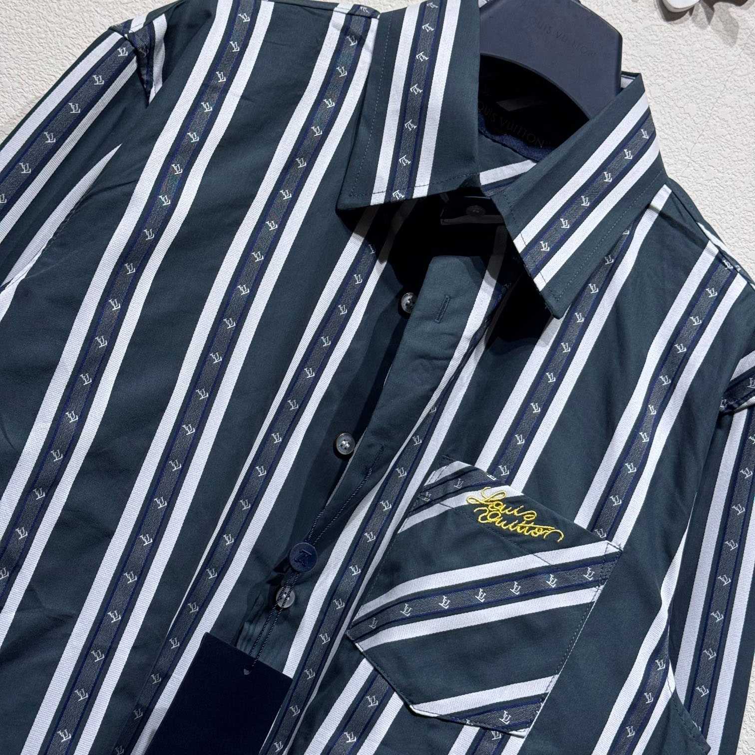 Louis Vuitton Long-Sleeved Silk Shirt   1AGJNS - EUR FASHION