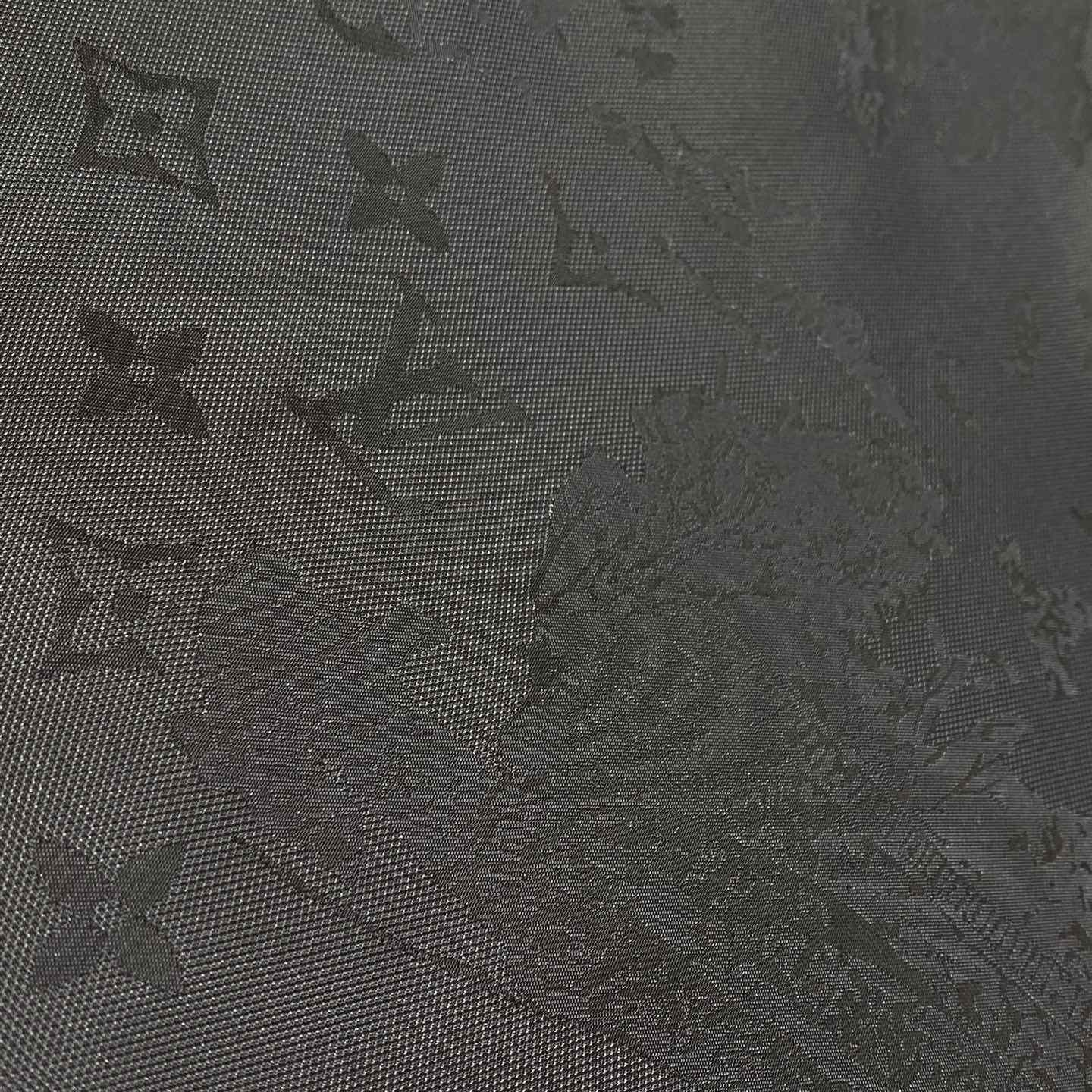 Louis Vuitton Nylon Windbreaker    1AGIPG - EUR FASHION