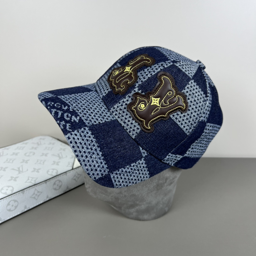 Louis Vuitton Washed 3D Cap  - EUR FASHION