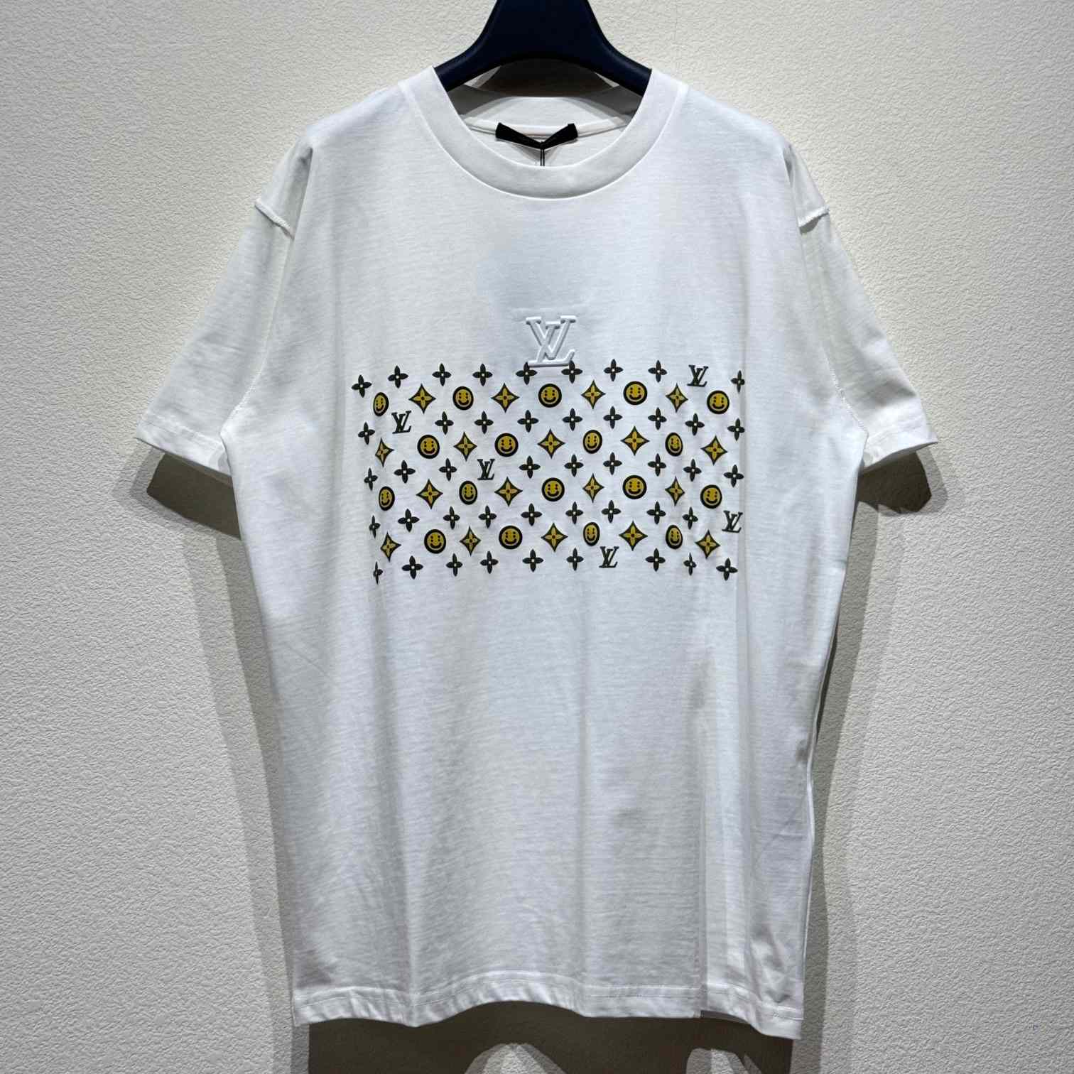 Louis Vuitton Short-Sleeved T-Shirt   - EUR FASHION