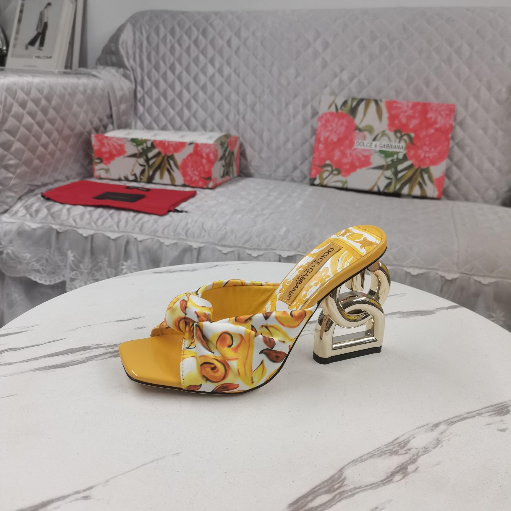 Dolce & Gabbana Printed Silk Twill DG Pop Sandals - EUR FASHION