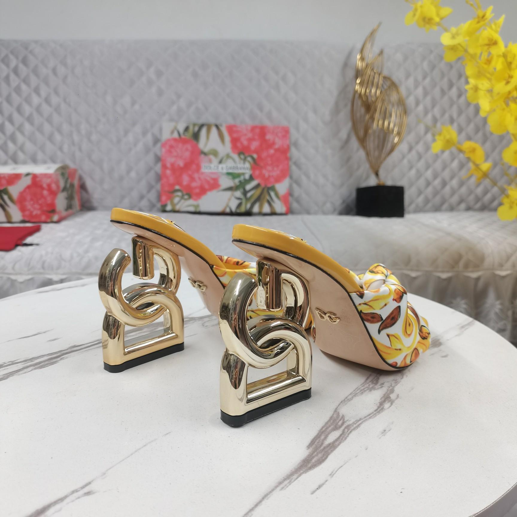 Dolce & Gabbana Printed Silk Twill DG Pop Sandals - EUR FASHION