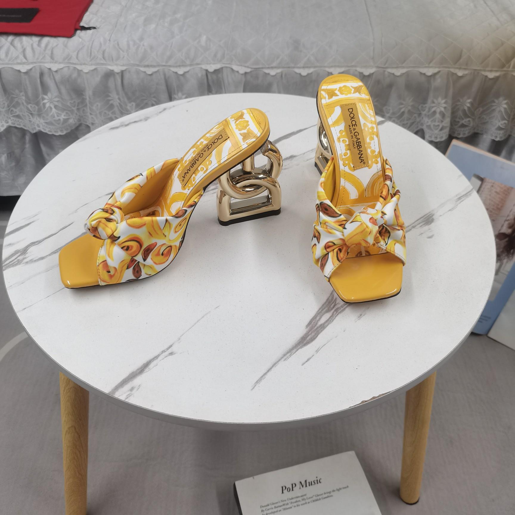 Dolce & Gabbana Printed Silk Twill DG Pop Sandals - EUR FASHION