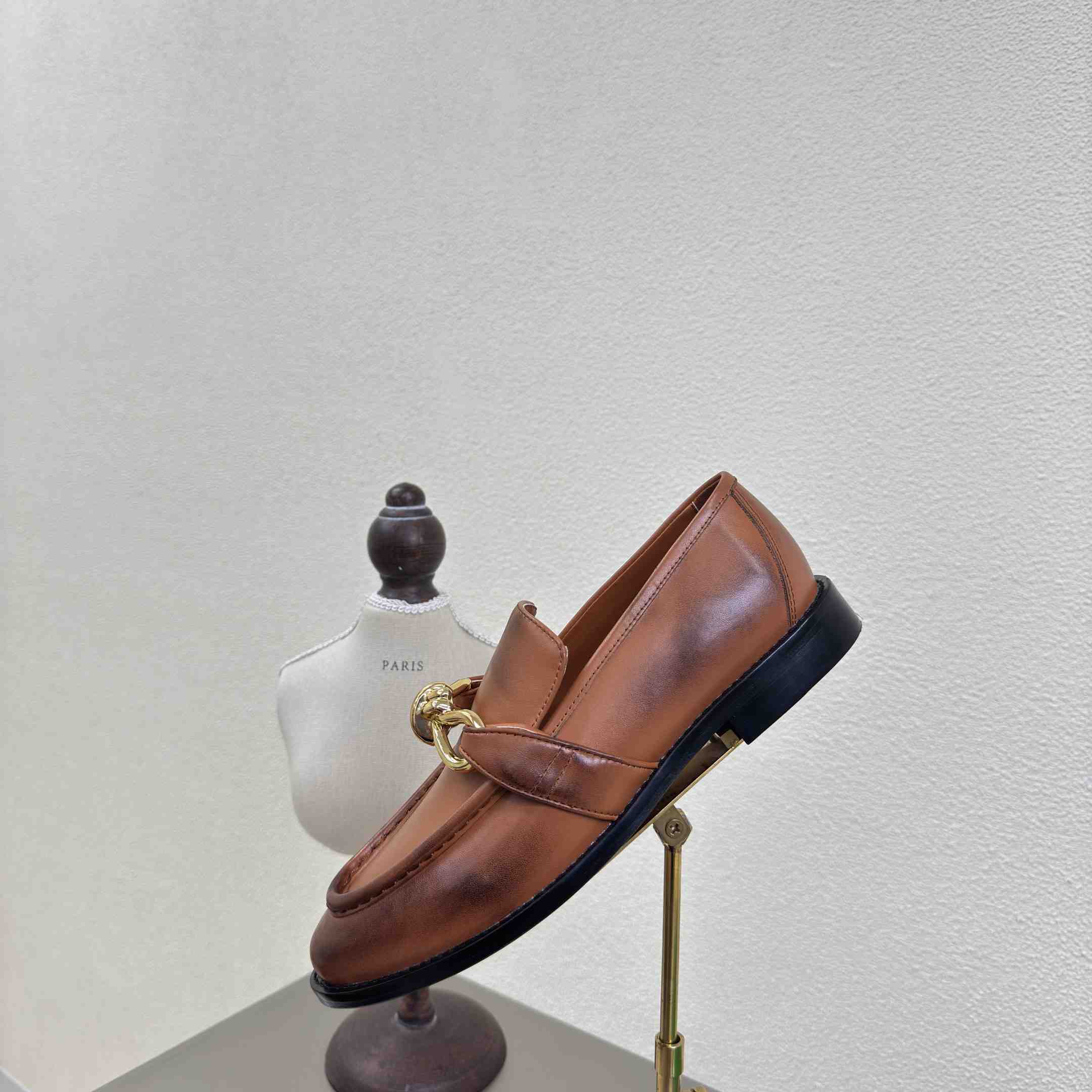 Bottega Veneta Astaire Loafer - EUR FASHION