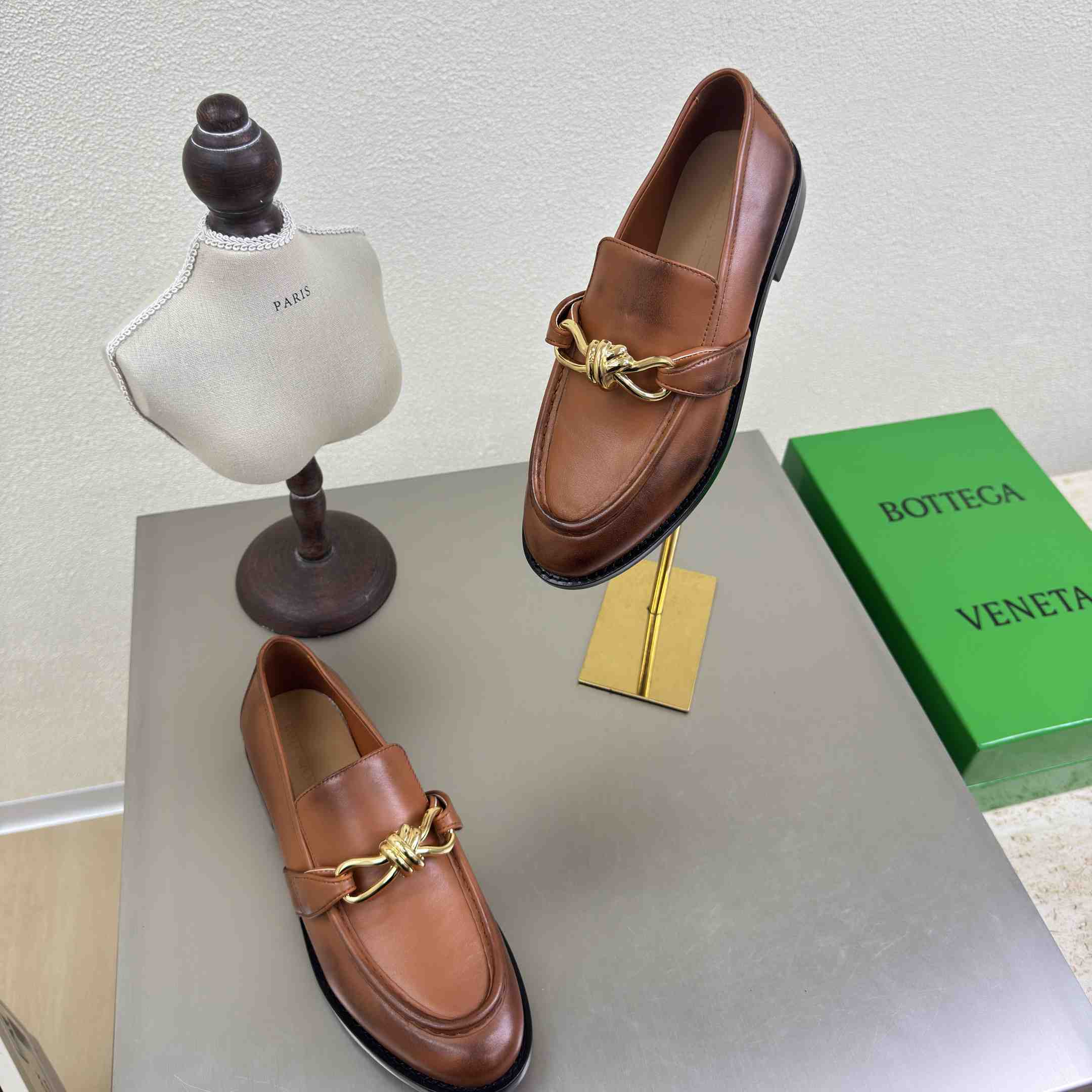 Bottega Veneta Astaire Loafer - EUR FASHION