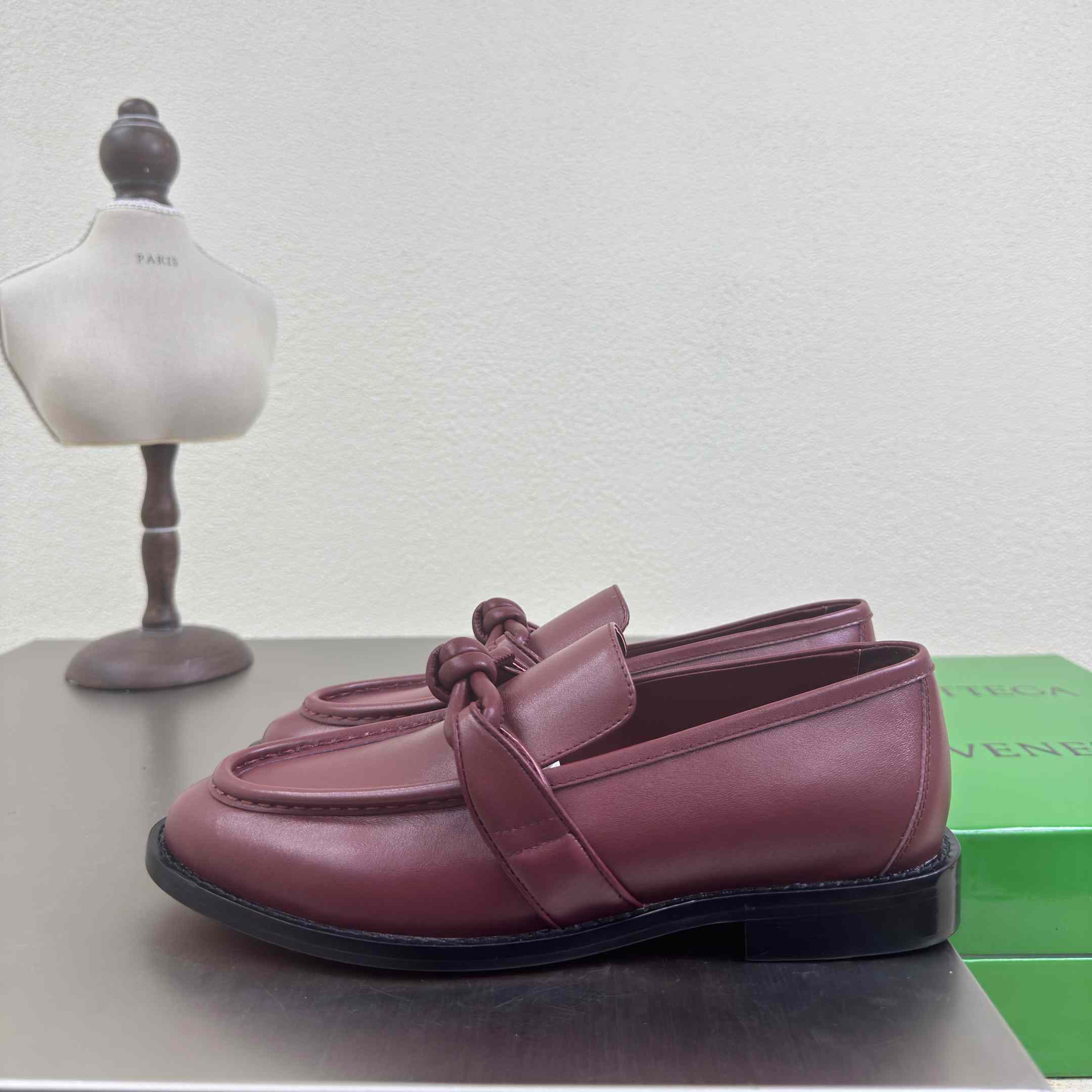 Bottega Veneta Astaire Loafer - EUR FASHION