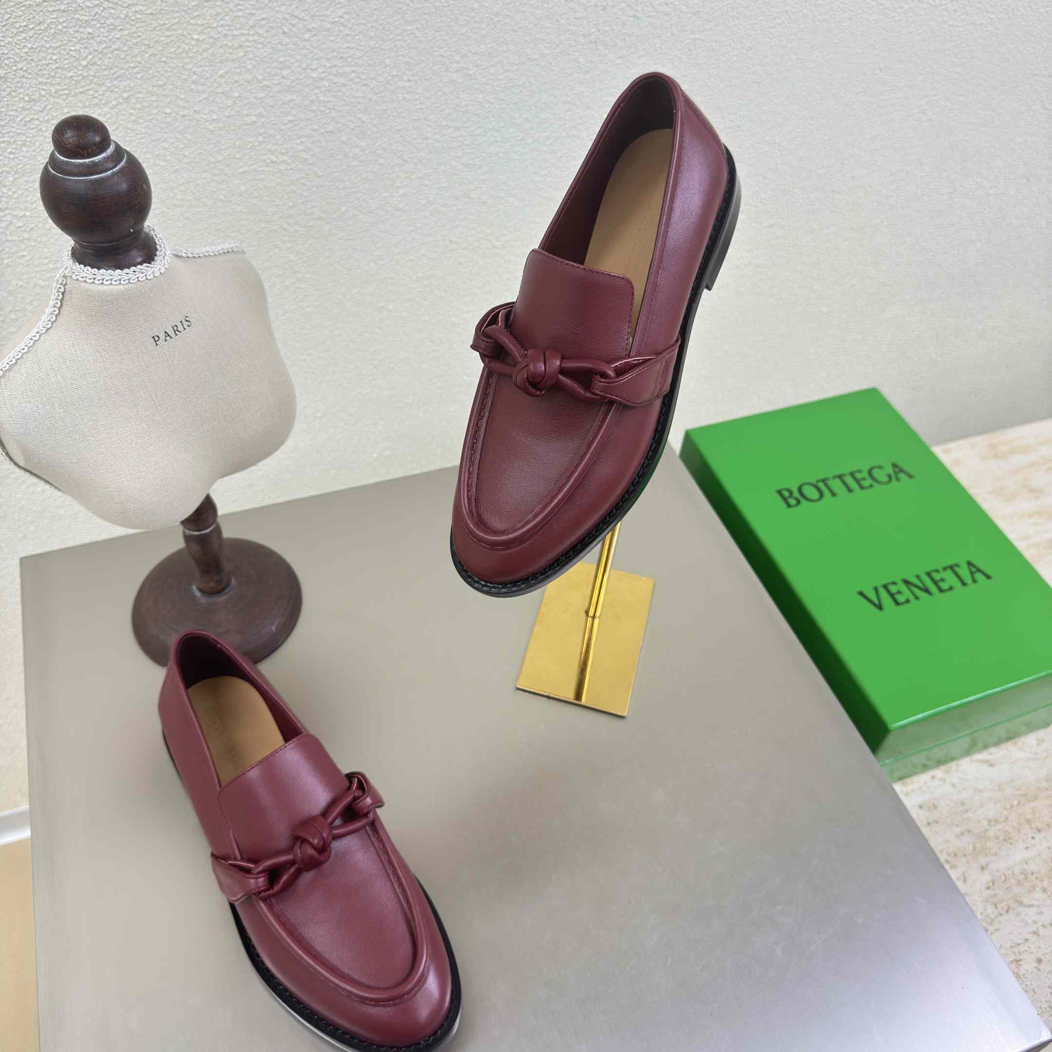 Bottega Veneta Astaire Loafer - EUR FASHION