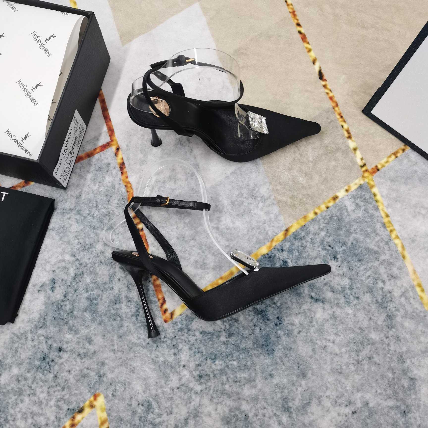 Saint Laurent Harlow Pumps In Satin Crepe And Crystals - EUR FASHION